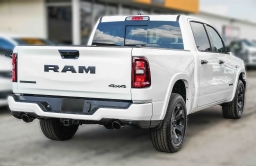 Ram 1500 Big Horn 4x4 Crew Cab 5'7" Box 2026