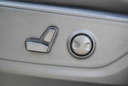 Ram 1500 Big Horn 4x4 Crew Cab 5'7" Box 2026