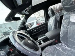 Ram 1500 Big Horn 4x4 Crew Cab 5'7" Box 2026