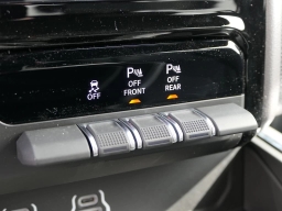 Ram 1500 Big Horn 4x4 Crew Cab 5'7" Box 2026