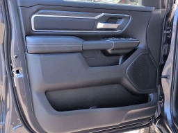 Ram 1500 Big Horn 4x4 Crew Cab 5'7" Box 2026