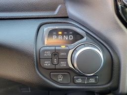 Ram 1500 Big Horn 4x4 Crew Cab 5'7" Box 2026