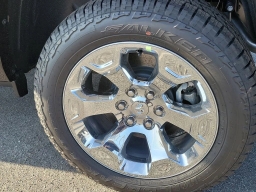 Ram 1500 Big Horn 4x4 Crew Cab 5'7" Box 2026