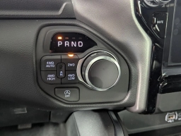 Ram 1500 Big Horn 4x4 Crew Cab 5'7" Box 2026