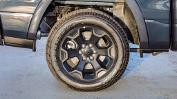 Ram 1500 Big Horn 4x4 Crew Cab 5'7" Box 2026