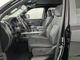 Ram 1500 Big Horn 4x4 Crew Cab 5'7" Box 2026