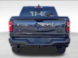 Ram 1500 Big Horn 4x4 Crew Cab 5'7" Box 2026