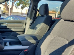 Ram 1500 Big Horn 4x4 Crew Cab 5'7" Box 2026