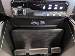 Ram 1500 Big Horn 4x4 Crew Cab 5'7" Box 2026