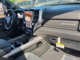 Ram 1500 Big Horn 4x4 Crew Cab 5'7" Box 2026