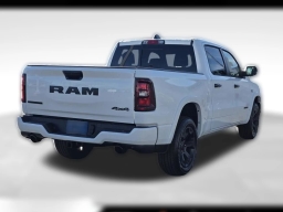 Ram 1500 Big Horn 4x4 Crew Cab 5'7" Box 2026