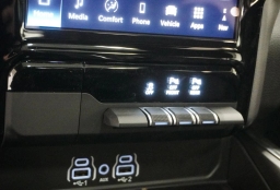 Ram 1500 Big Horn 4x4 Crew Cab 5'7" Box 2026