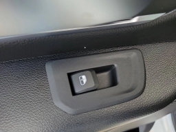 Ram 1500 Big Horn 4x4 Crew Cab 5'7" Box 2026