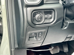 Ram 1500 Big Horn 4x4 Crew Cab 5'7" Box 2026