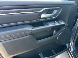 Ram 1500 Big Horn 4x4 Crew Cab 5'7" Box 2026