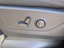 Ram 1500 Big Horn 4x4 Crew Cab 5'7" Box 2026