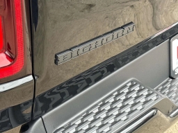 Ram 1500 Big Horn 4x4 Crew Cab 5'7" Box 2026