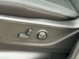 Ram 1500 Big Horn 4x4 Crew Cab 5'7" Box 2026