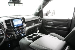 Ram 1500 Tradesman 4x4 Crew Cab 5'7" Box 2026