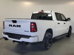 Ram 1500 Express 4x4 Crew Cab 5'7" Box 2026
