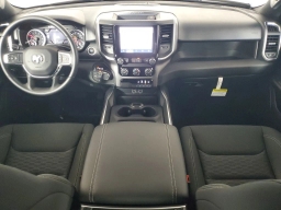 Ram 1500 Express 4x4 Crew Cab 5'7" Box 2026