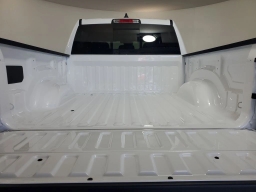 Ram 1500 Express 4x4 Crew Cab 5'7" Box 2026