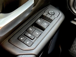 Ram 1500 Tradesman 4x4 Crew Cab 5'7" Box 2026