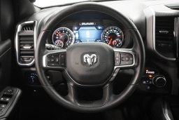 Ram 1500 Express 4x4 Crew Cab 5'7" Box 2026