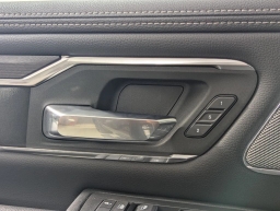 Ram 1500 Laramie 4x4 Crew Cab 5'7" Box 2026