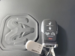 Ram 1500 Laramie 4x4 Crew Cab 5'7" Box 2026