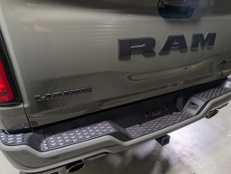 Ram 1500 Laramie 4x4 Crew Cab 5'7" Box 2026