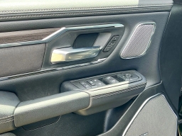 Ram 1500 Laramie 4x4 Crew Cab 5'7" Box 2026