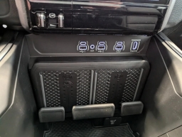 Ram 1500 Laramie 4x4 Crew Cab 5'7" Box 2026