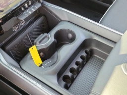 Ram 1500 Laramie 4x4 Crew Cab 5'7" Box 2026