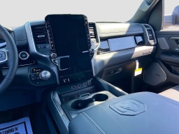 Ram 1500 Laramie 4x4 Crew Cab 5'7" Box 2026