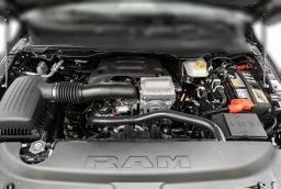 Ram 1500 Laramie 4x4 Crew Cab 5'7" Box 2026