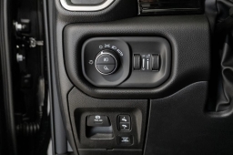 Ram 1500 Laramie 4x4 Crew Cab 5'7" Box 2026