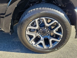 Ram 1500 Laramie 4x4 Crew Cab 5'7" Box 2026