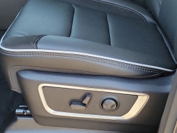 Ram 1500 Laramie 4x4 Crew Cab 5'7" Box 2026