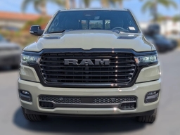 Ram 1500 Laramie 4x4 Crew Cab 5'7" Box 2026