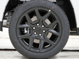 Ram 1500 Laramie 4x4 Crew Cab 5'7" Box 2026