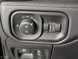 Ram 1500 Tungsten 4x4 Crew Cab 5'7" Box 2026