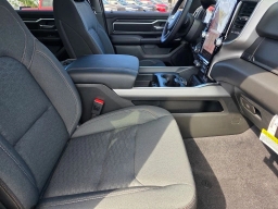 Ram 1500 Big Horn 4x4 Crew Cab 6'4" Box 2026