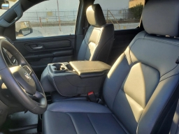 Ram 1500 Tradesman 4x4 Crew Cab 6'4" Box 2025