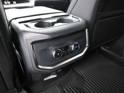 Ford Expedition Tremor 4x4 2026