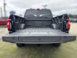 Ford F-150 Lightning Flash 4WD SuperCrew 5.5' Box 2025