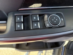 Ford F-150 Lightning Flash 4WD SuperCrew 5.5' Box 2025