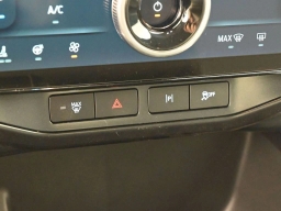 Ford F-150 Lightning Flash 4WD SuperCrew 5.5' Box 2025