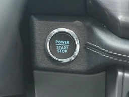 Ford F-150 Lightning Flash 4WD SuperCrew 5.5' Box 2025