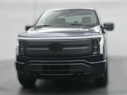 Ford F-150 Lightning Flash 4WD SuperCrew 5.5' Box 2025